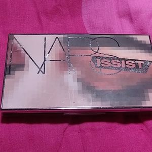 NARS Narsissist Wanted Pallet